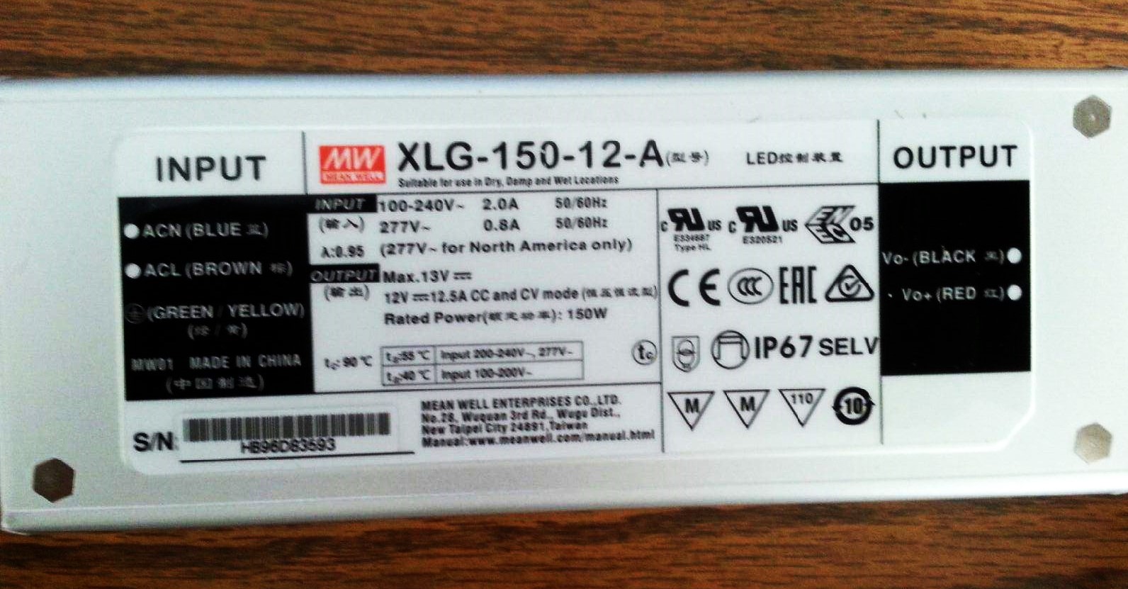 12 Volt LED Netzteil Mean Well XLG-150-12-A 150 Watt 12.5A IP67